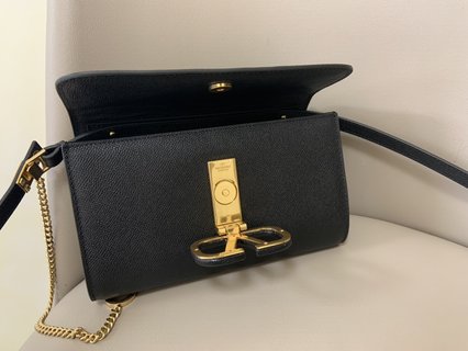 Replica Valentino Garavani VSLING Handbags