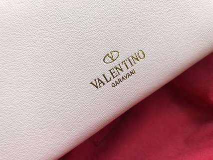 Replica Valentino Garavani Supervee Handbags