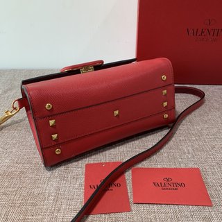 Replica Valentino Garavani VSLING Handbags