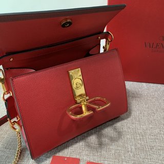 Replica Valentino Garavani VSLING Handbags