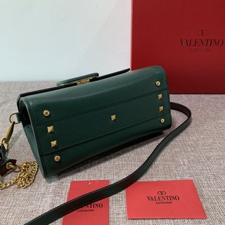 Replica Valentino Garavani VSLING Handbags