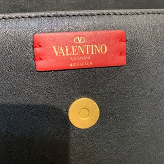 Replica Valentino Garavani Supervee Handbags