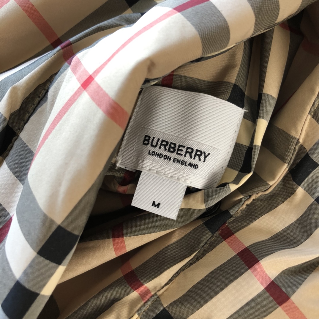 Replica Burberry Reversible Down Puffer Jacket