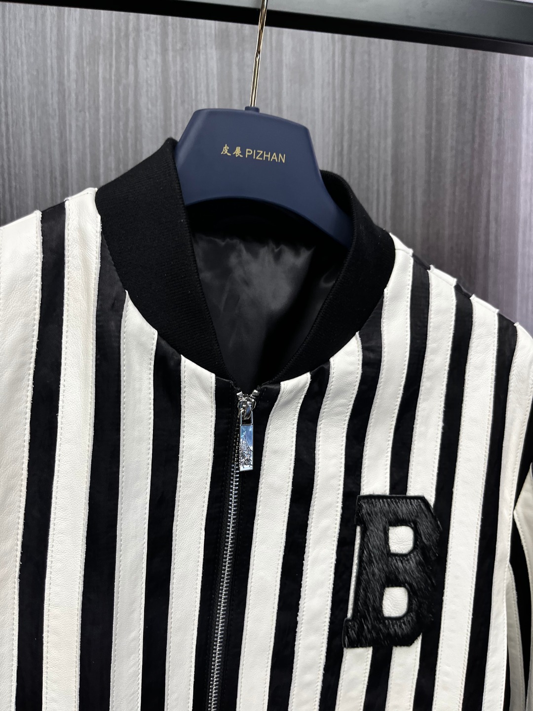 Replica Burberry 2023ss new arrivals jackets black and white