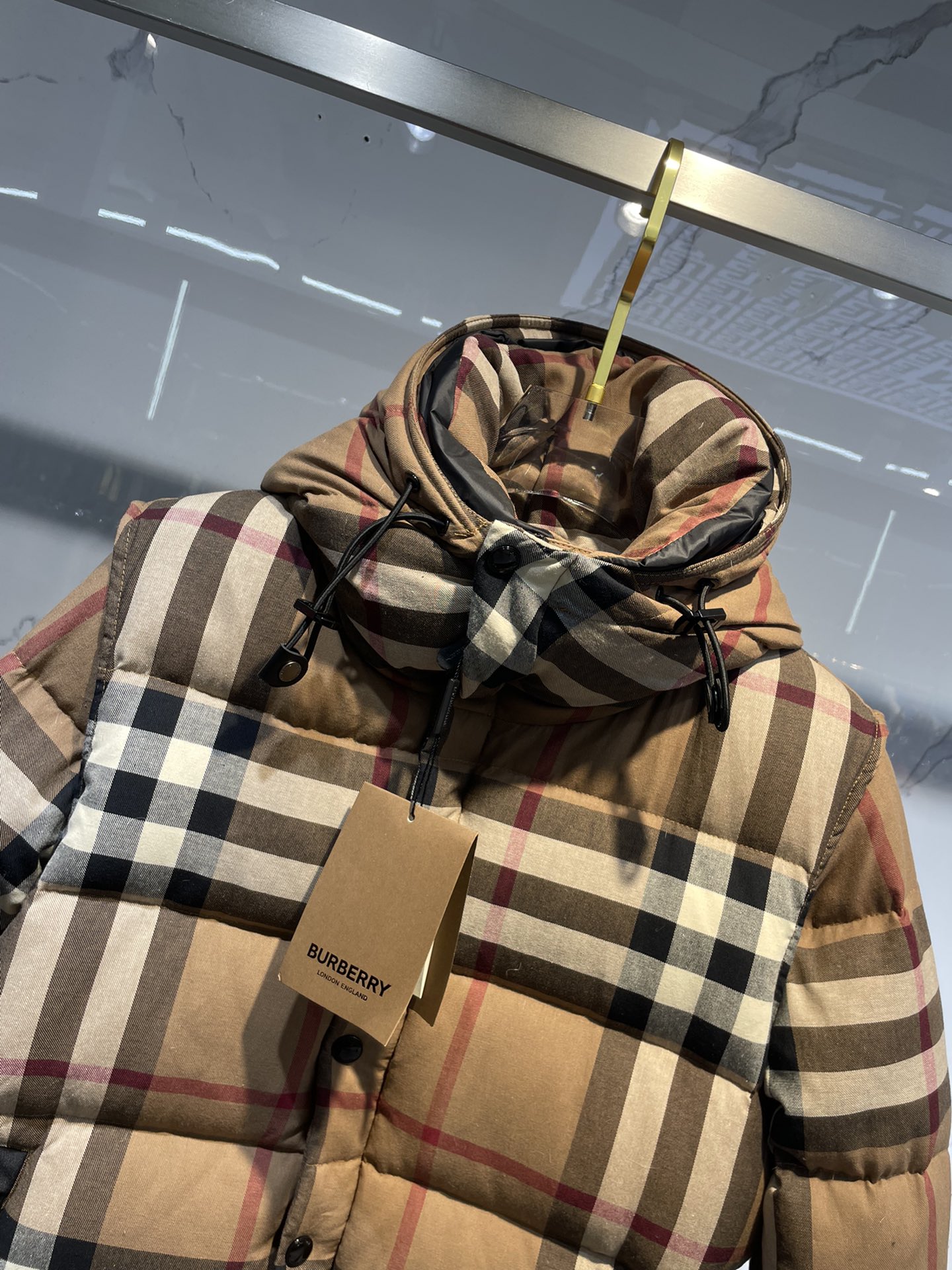 Replica Burberry Removable Sleeves Hooded Down Jacket