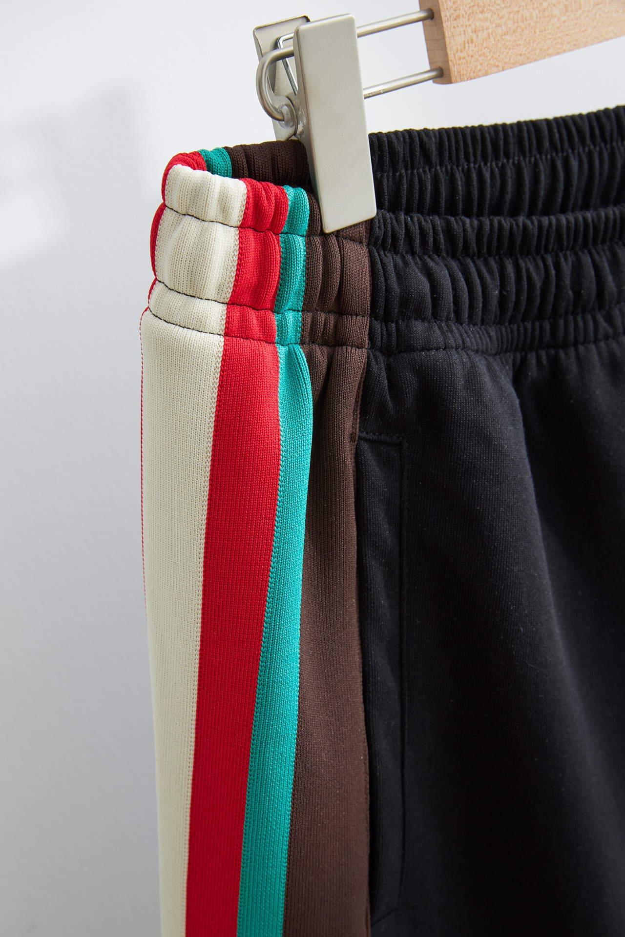 Replica GUCCI  red green ribbon black casual shorts