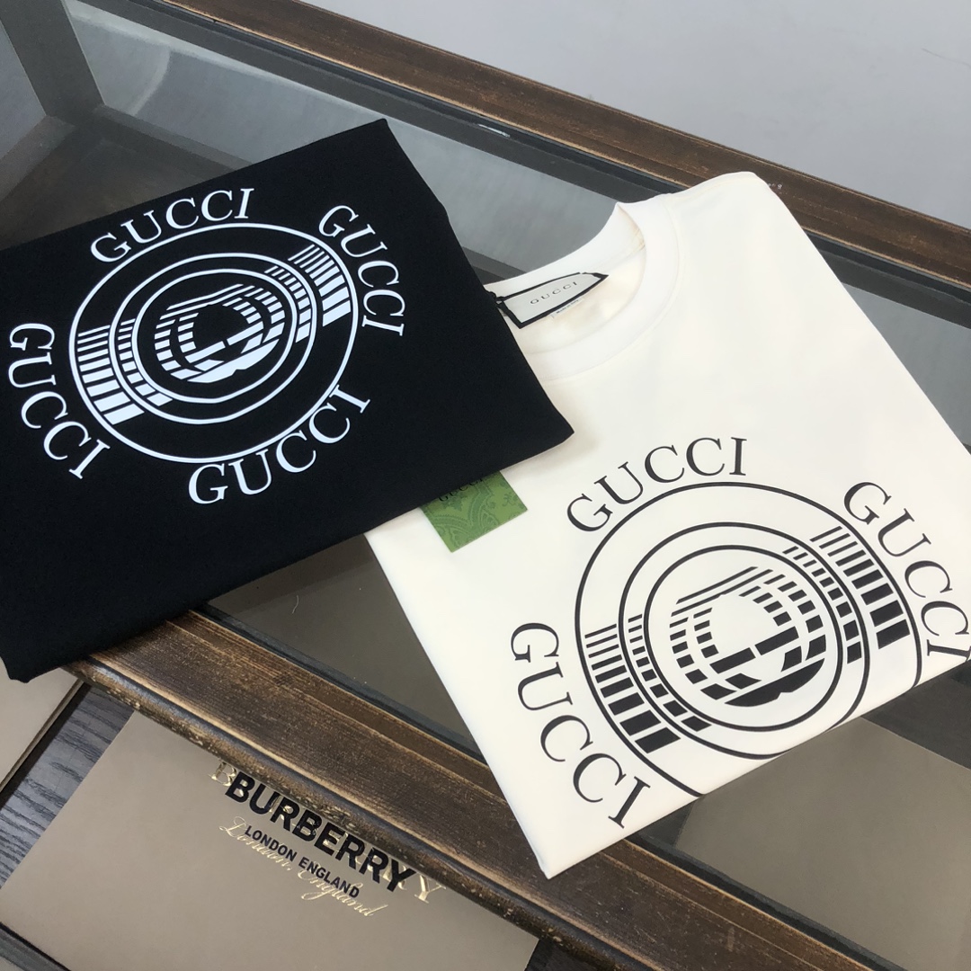 Replica GUCCI black printed T-shirt