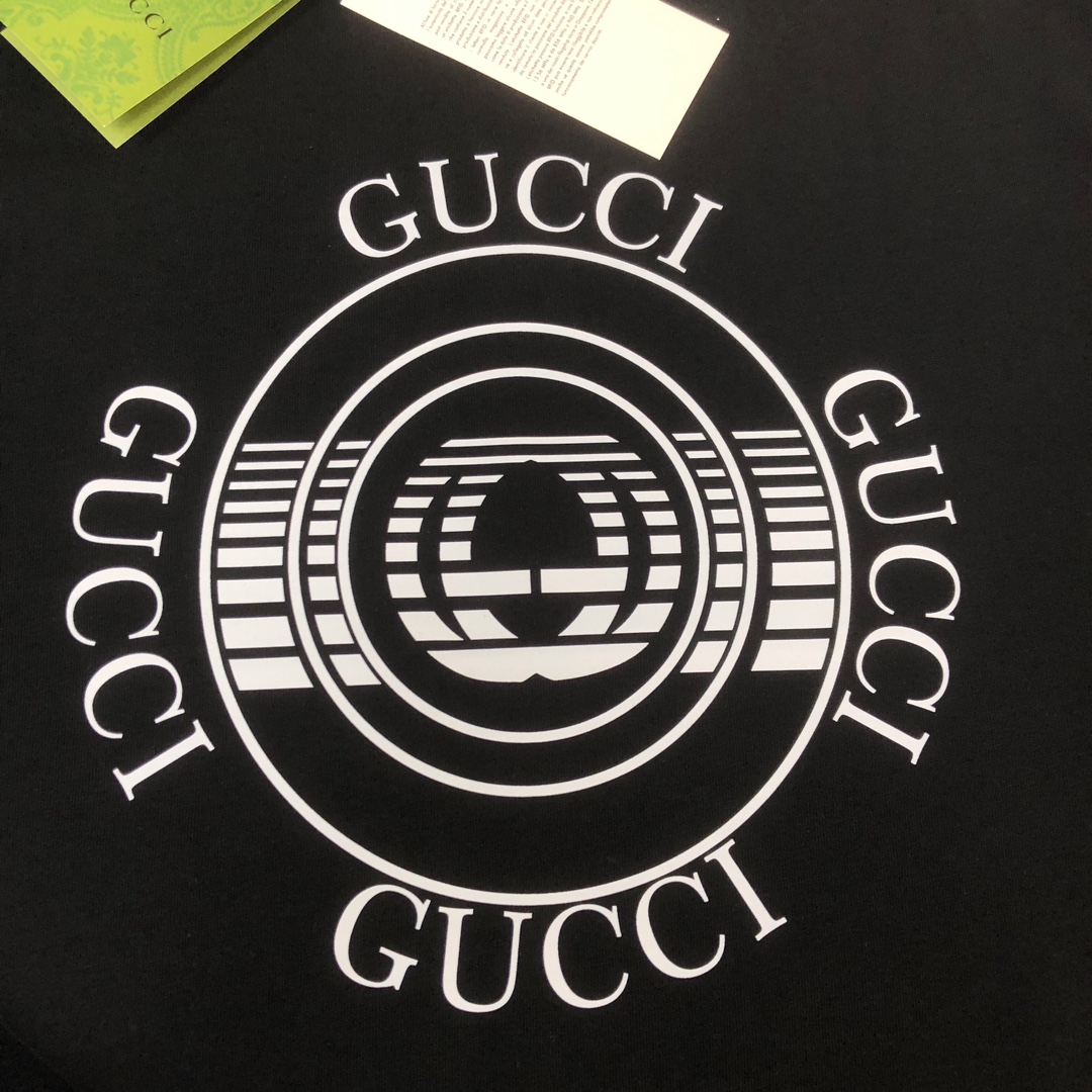 Replica GUCCI black printed T-shirt