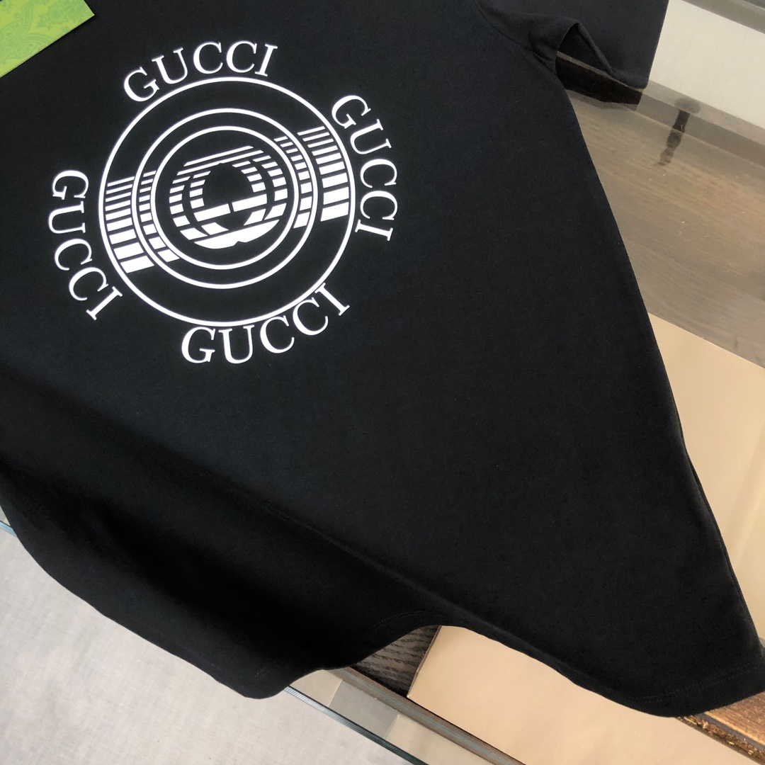 Replica GUCCI black printed T-shirt