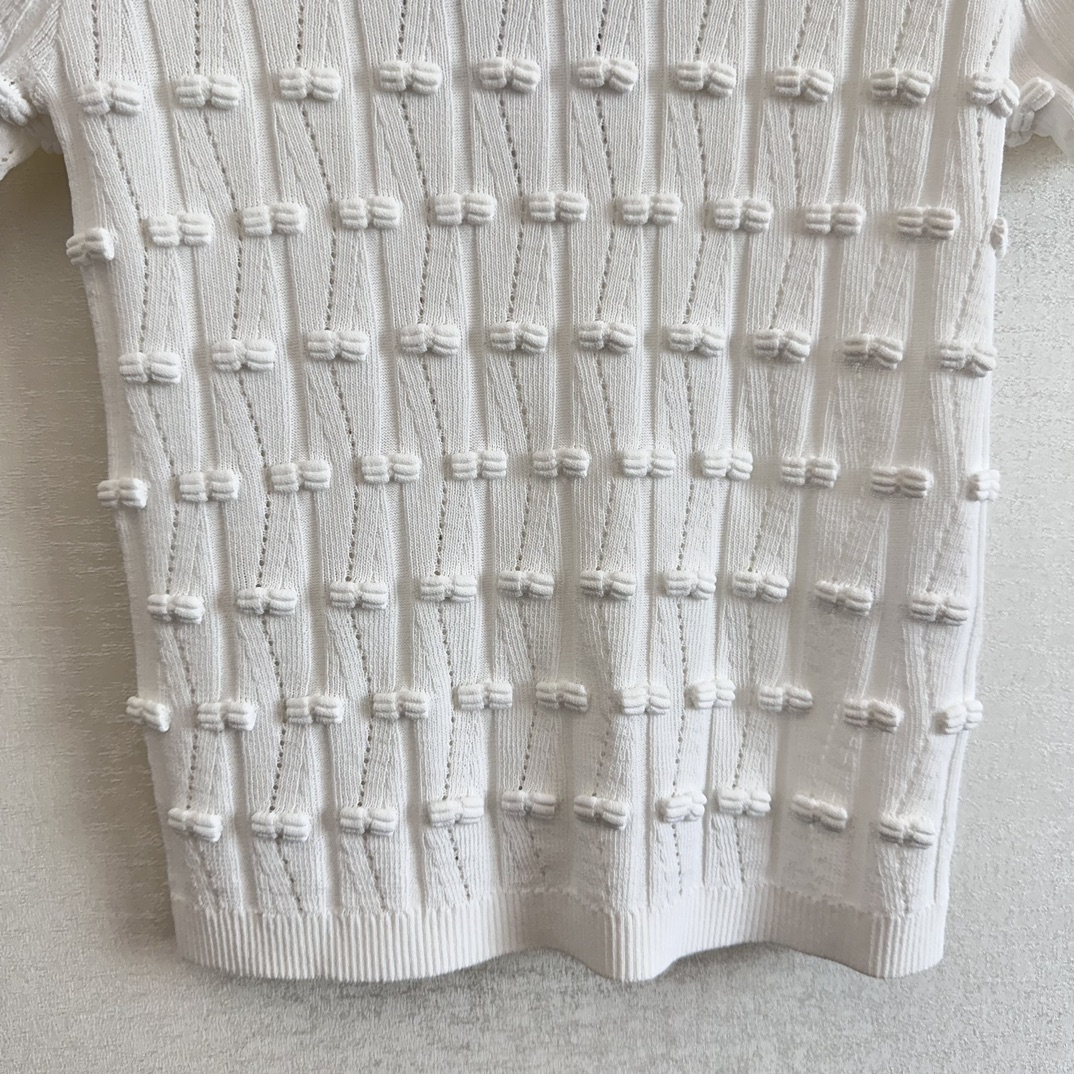 Replica CHANEL Openwork Cropped Sweater In White