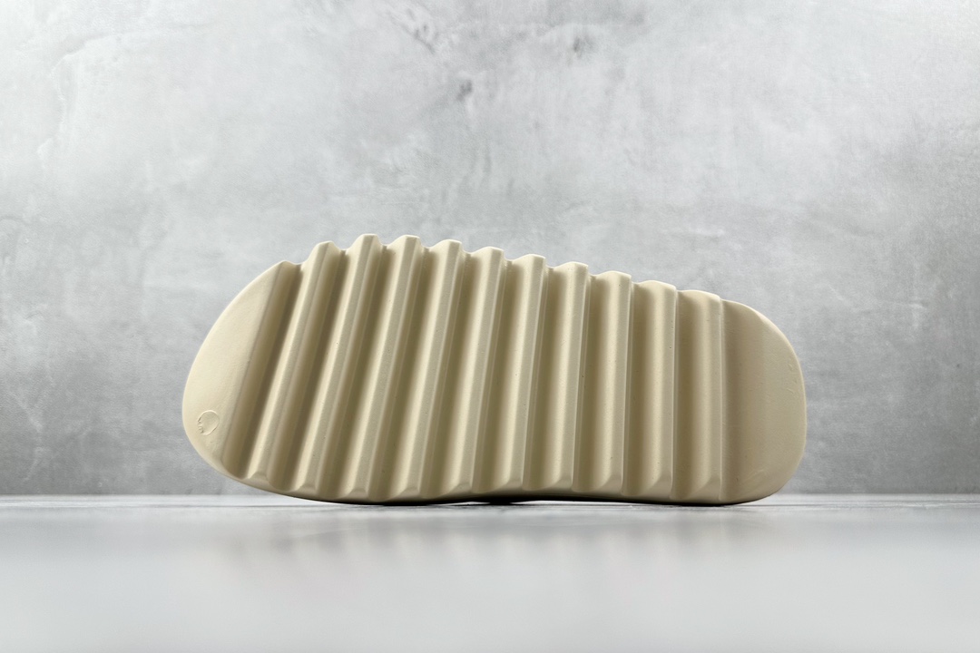 Replica Adidas originals Yeezy Slide bone white  slippers