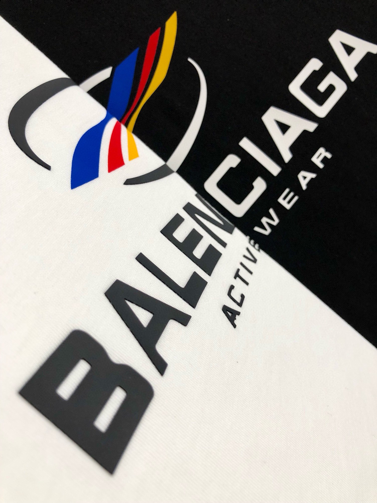 Replica Balenciaga 2024ss latest leather label logo foam round neck short-sleeved T-shirt