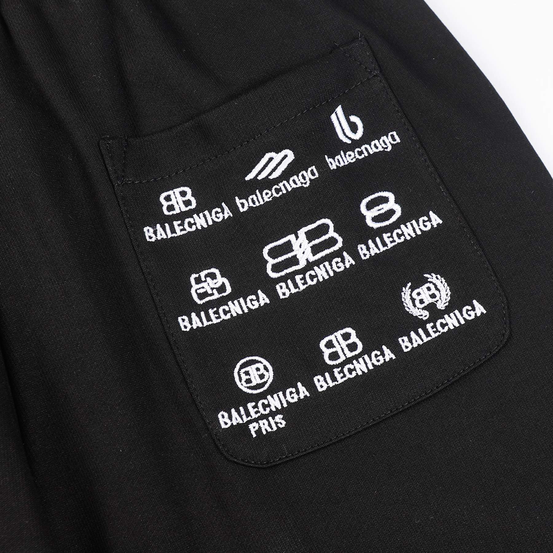 Replica Balenciaga printed shorts with front and back pockets Black