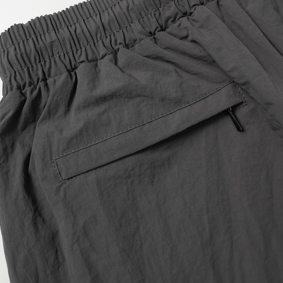 Replica Balenciaga Balinda three-dimensional English embroidery shorts Grey