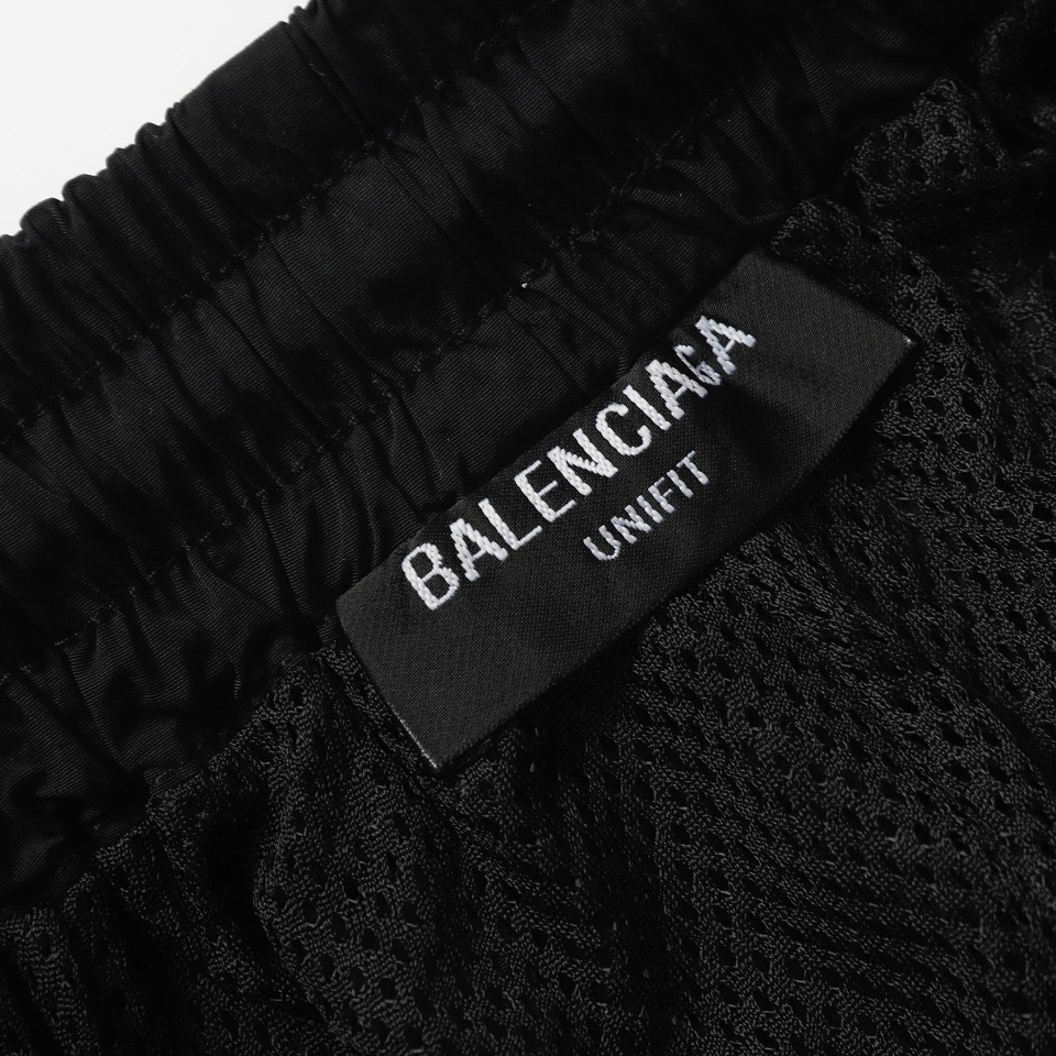 Replica Balenciaga Balinda three-dimensional English embroidery shorts Black