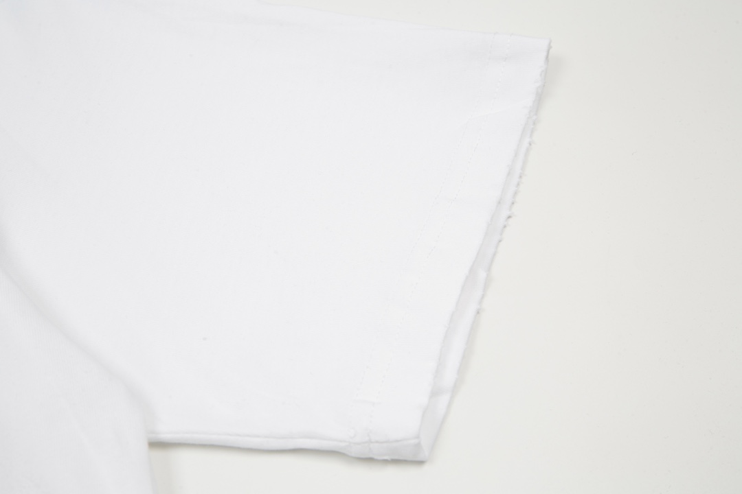 Replica Balenciaga 2024 SS inverted letter print short sleeve T-shirt White