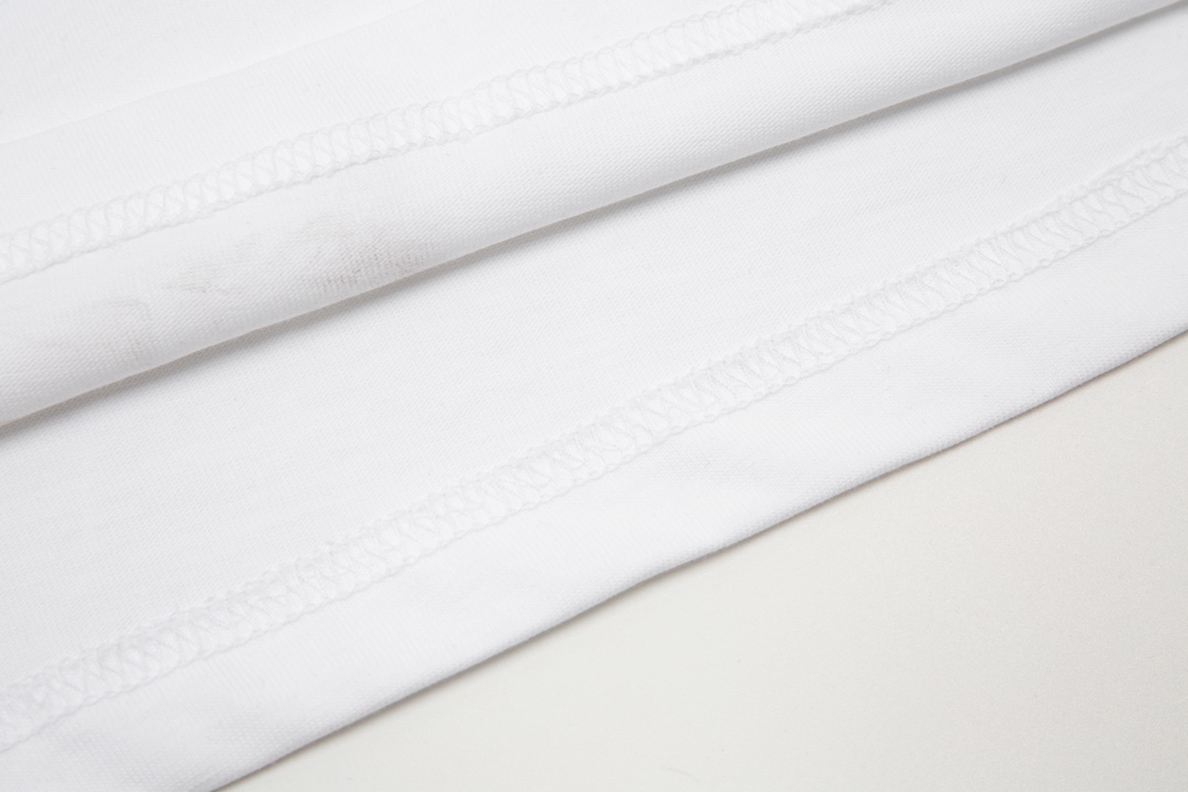 Replica Balenciaga Women's Slime Medium Fit Vintage T-Shirt White