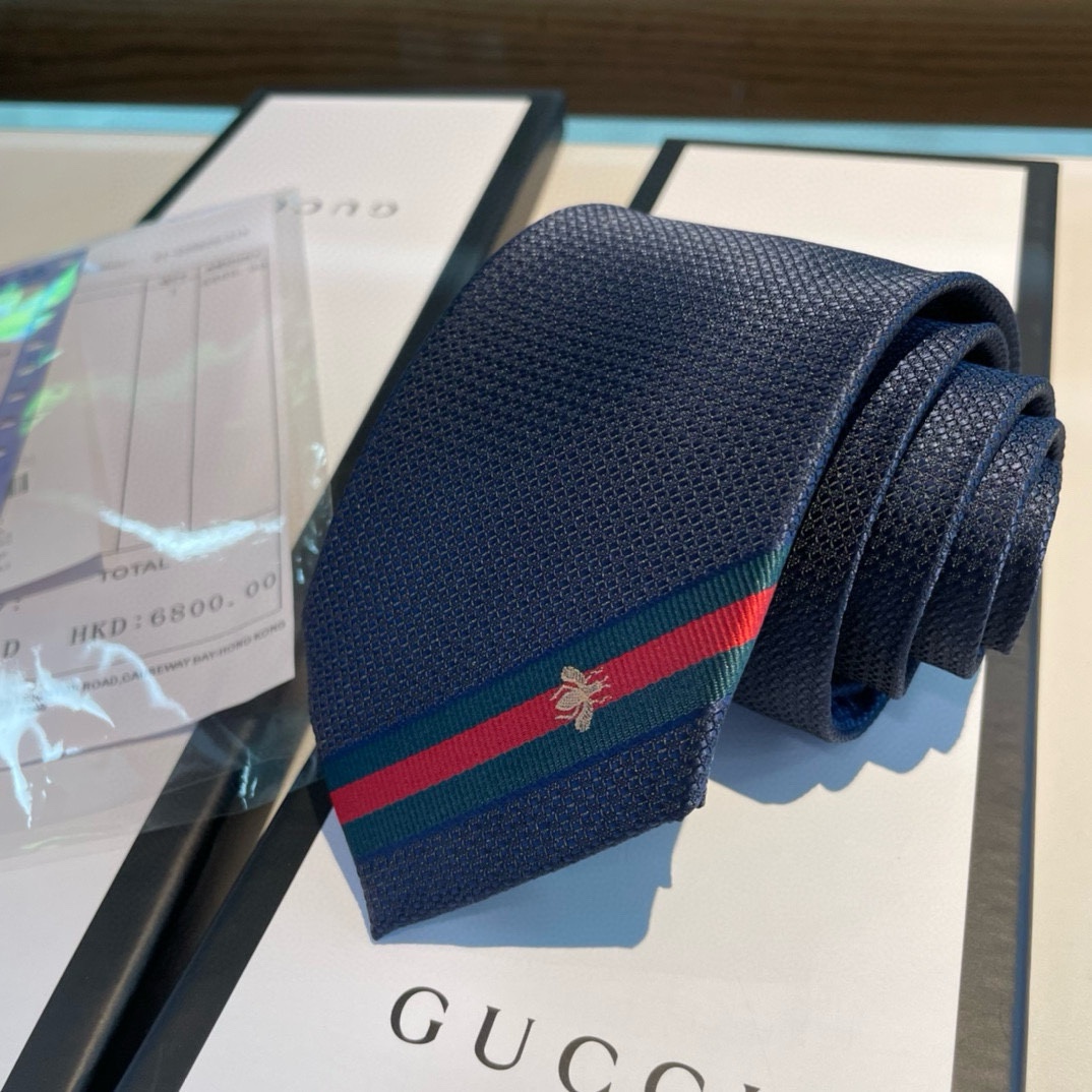 Replica Gucci Snake Print Black Tie