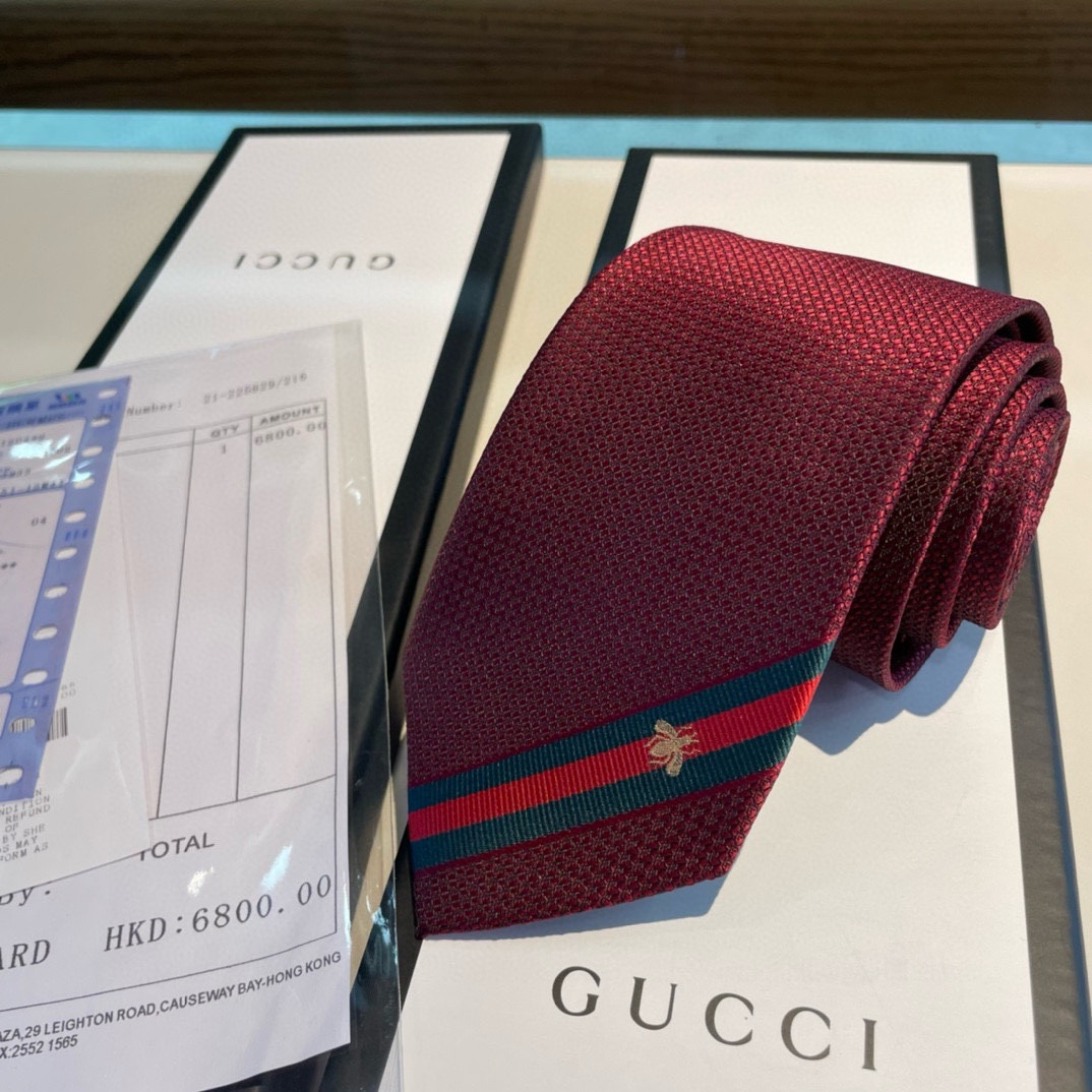 Replica GUCCI Classic Silk Bee Web Tie