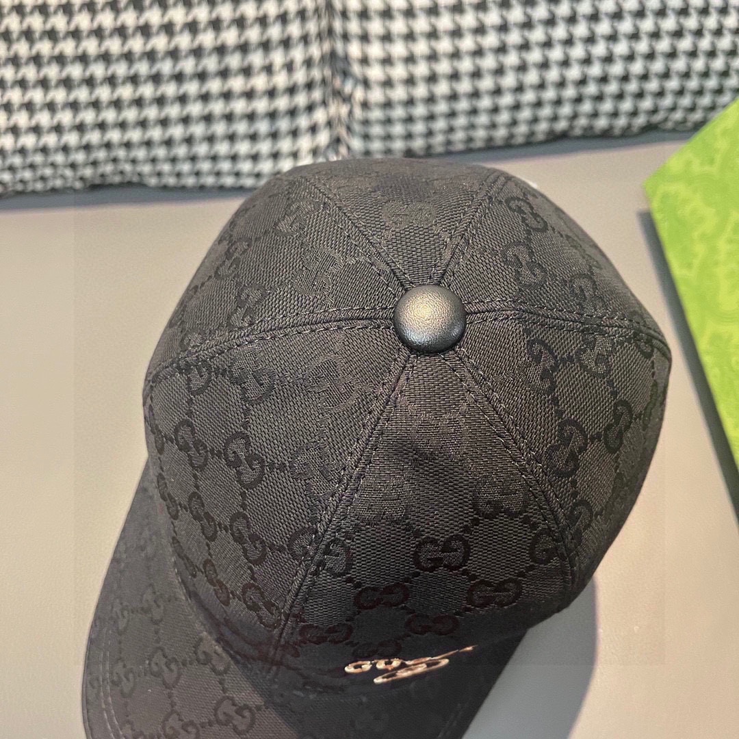 Replica Gucci classic original single baseball cap gold embroidery