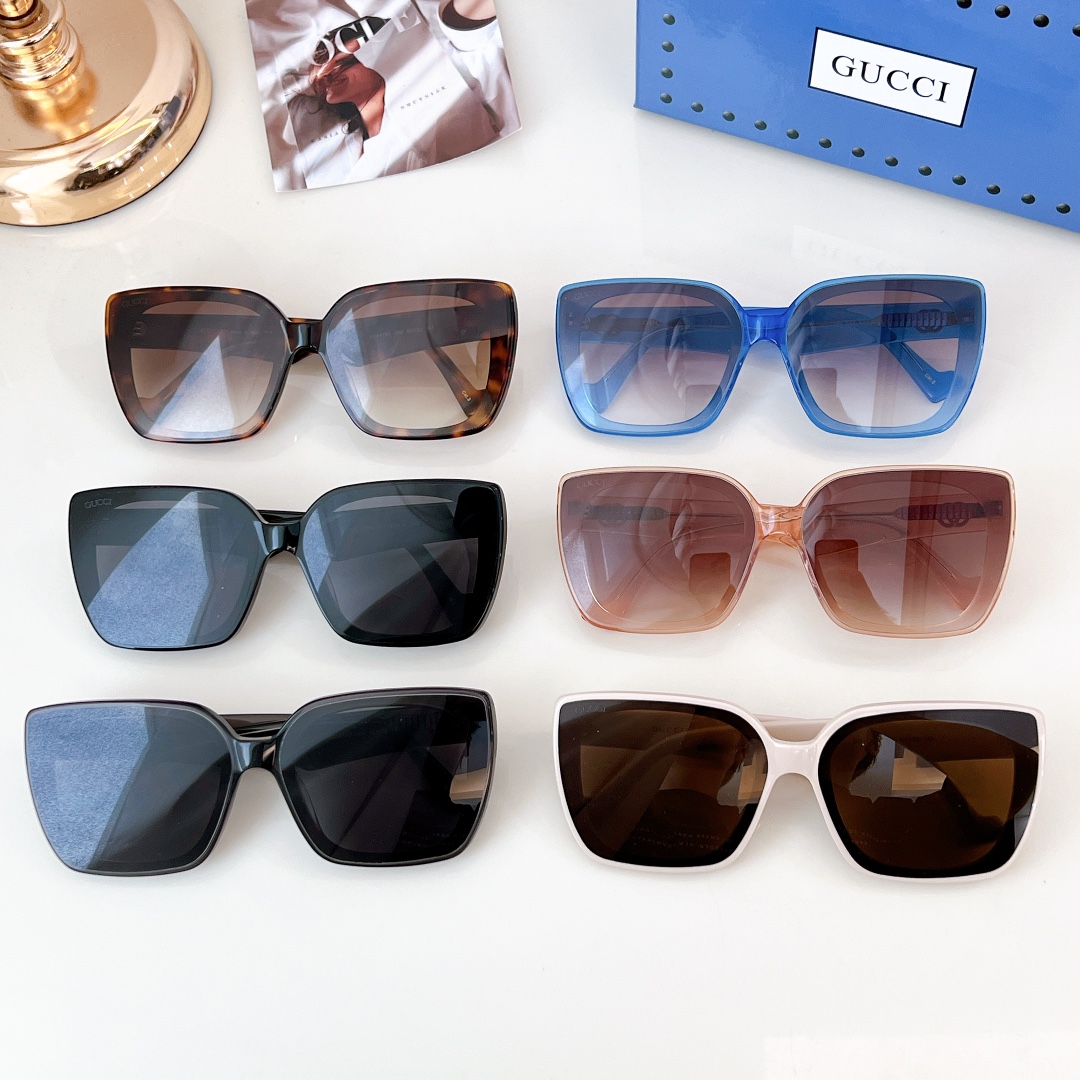 Replica Gucci solid color square sunglasses