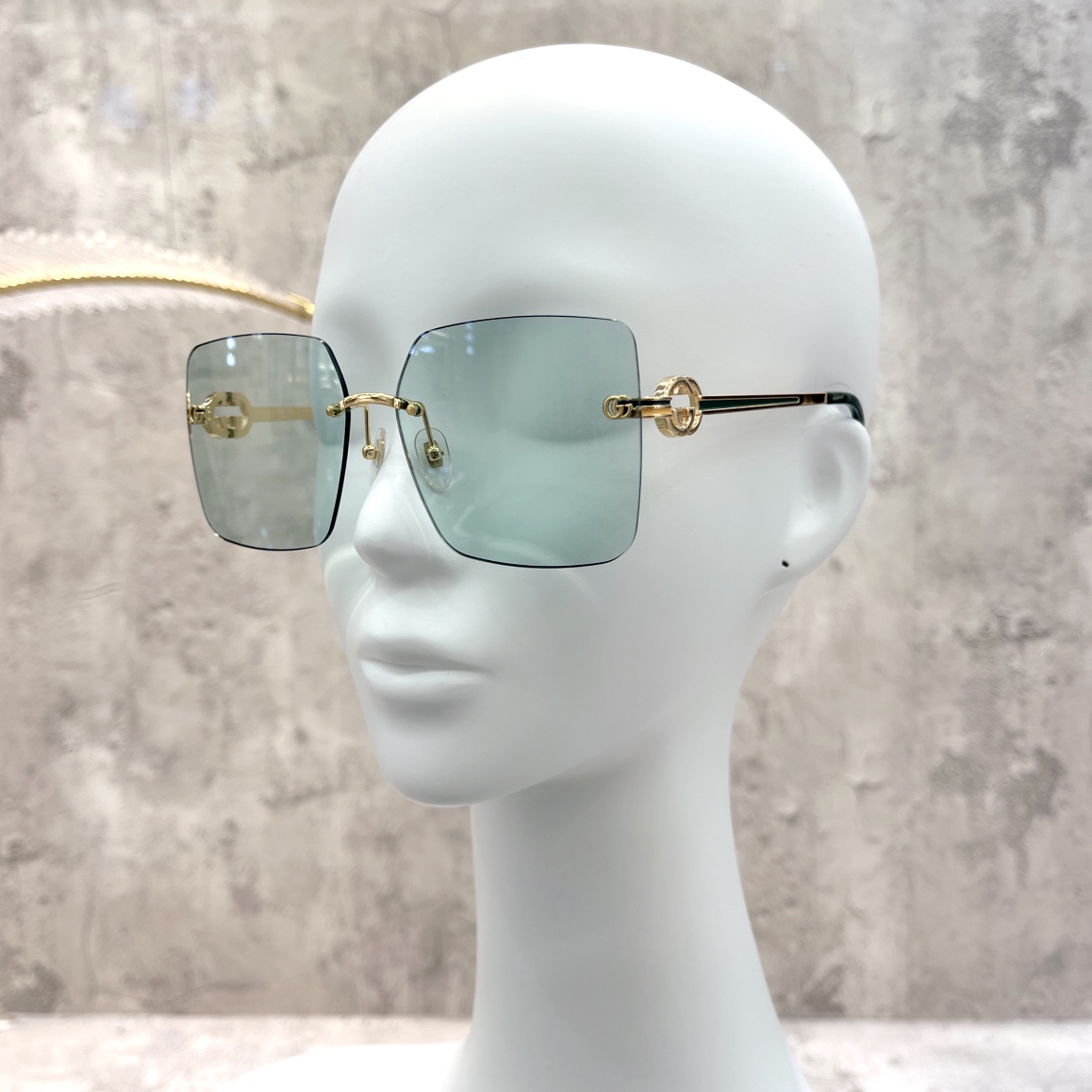 Replica Gucci square pinleg sunglasses