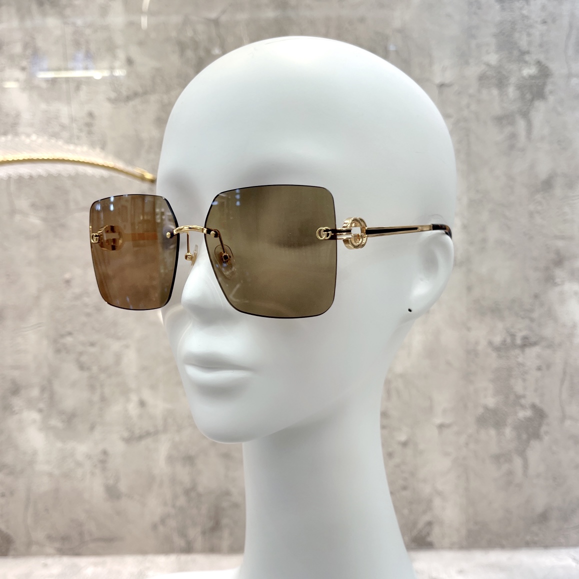 Replica Gucci square pinleg sunglasses