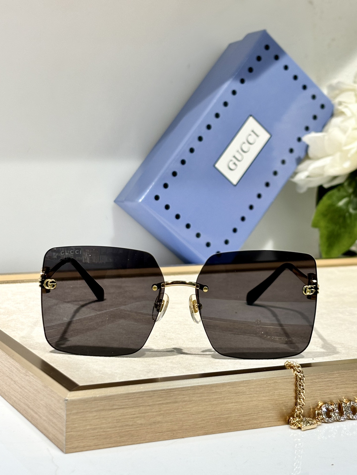 Replica Gucci square pinleg sunglasses