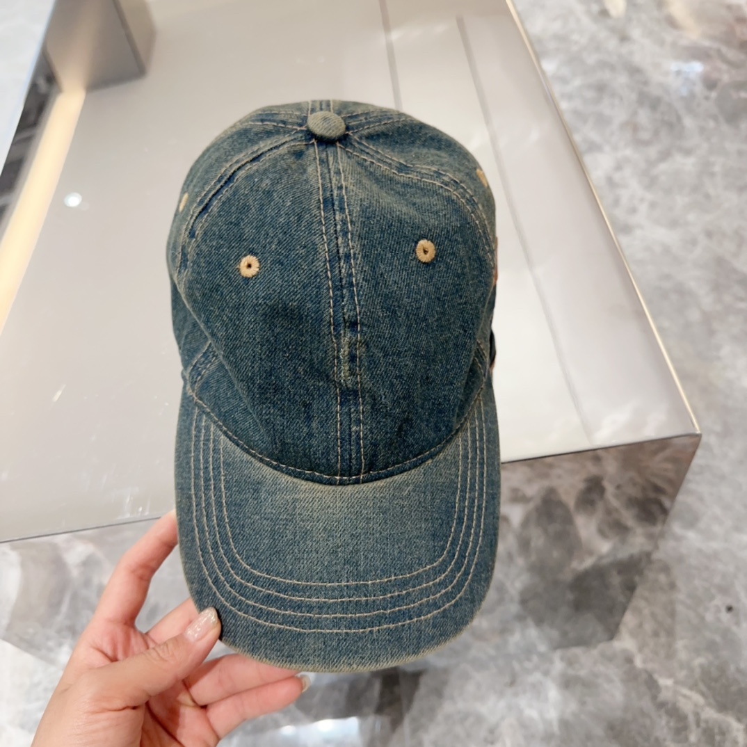 Replica DIOR Logo patch cowboy hat