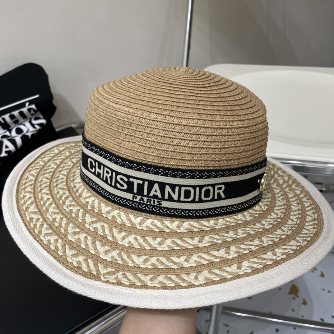 Replica Dior holiday straw hat with jacquard monogrammed pearl ribbon