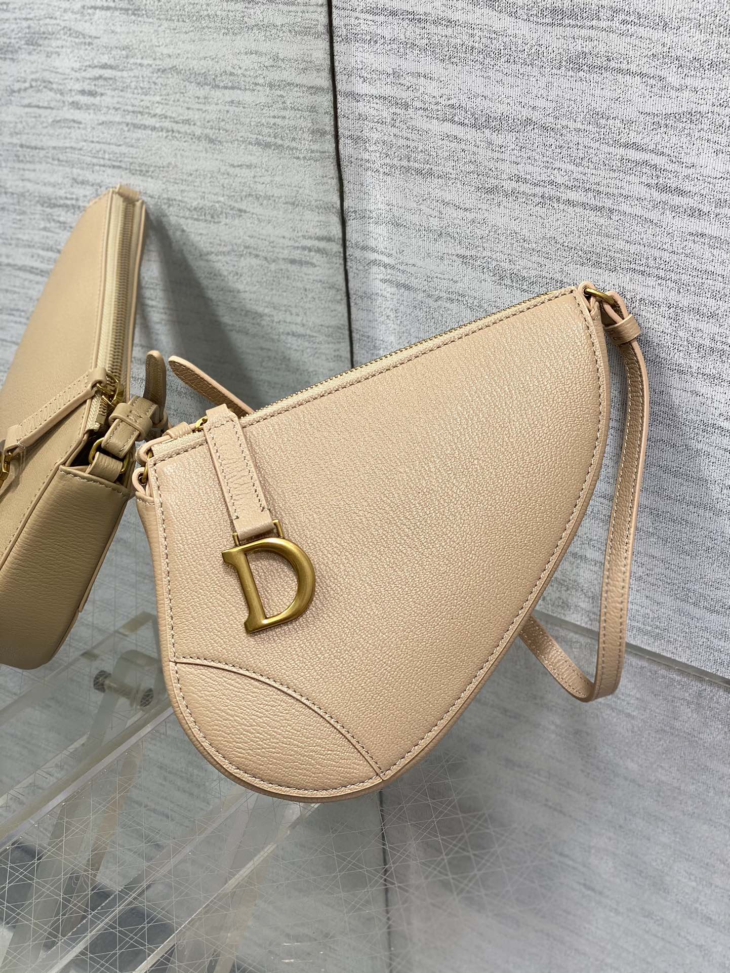 Replica Dior24 new underarm saddle bag