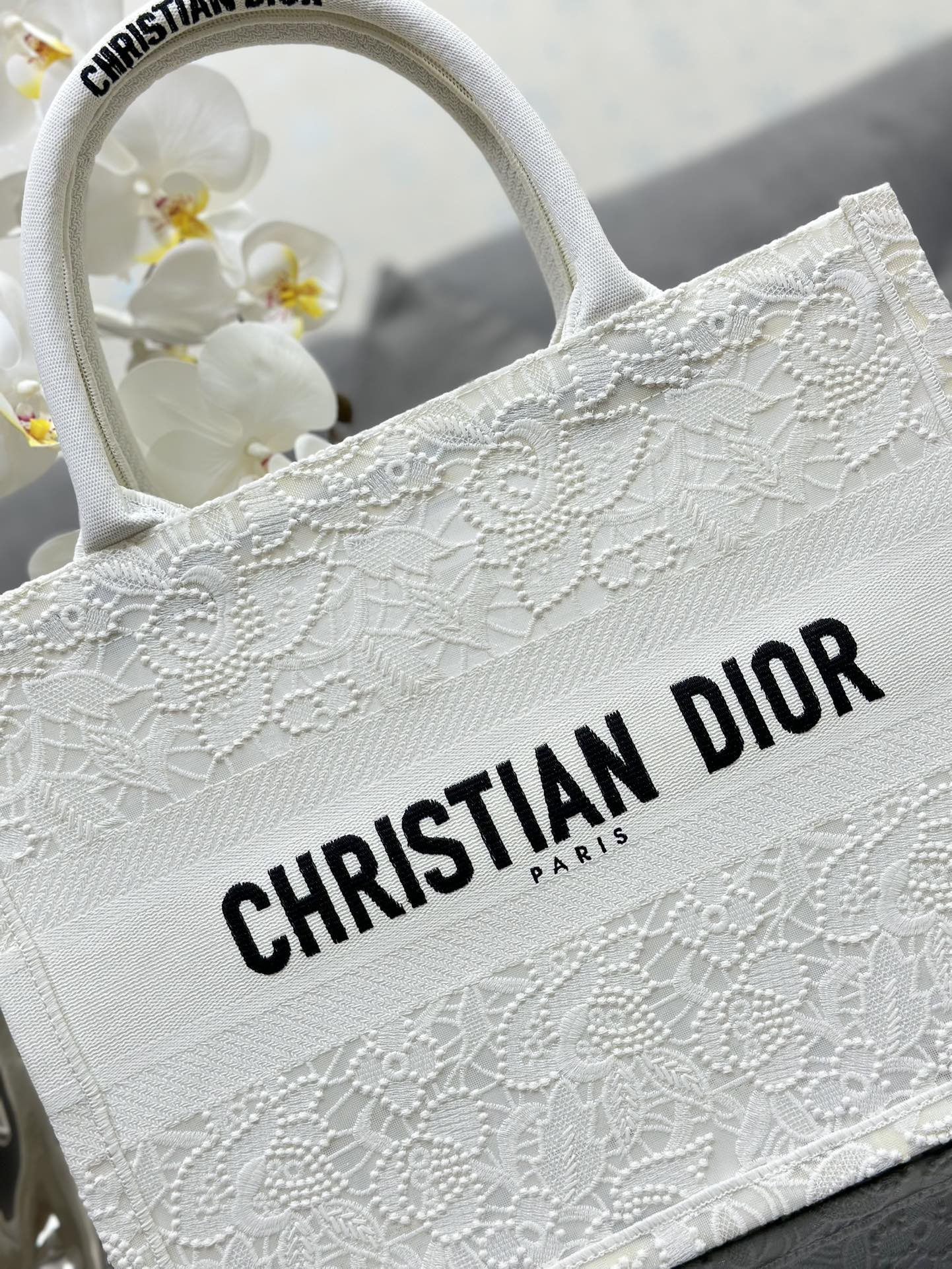 Replica DIOR Book Tote medium lace white shopping bag