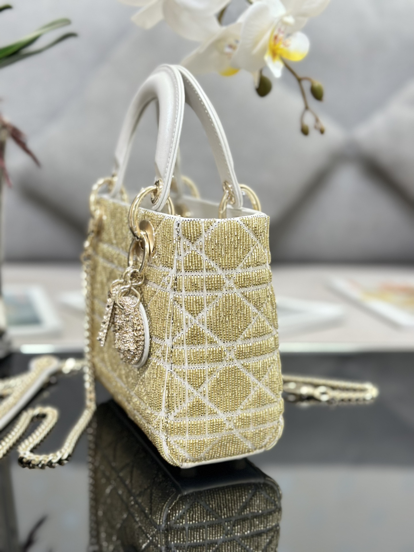 Replica Lady DIOR Bag with Three lattice embroidery limited edition bead tube gold