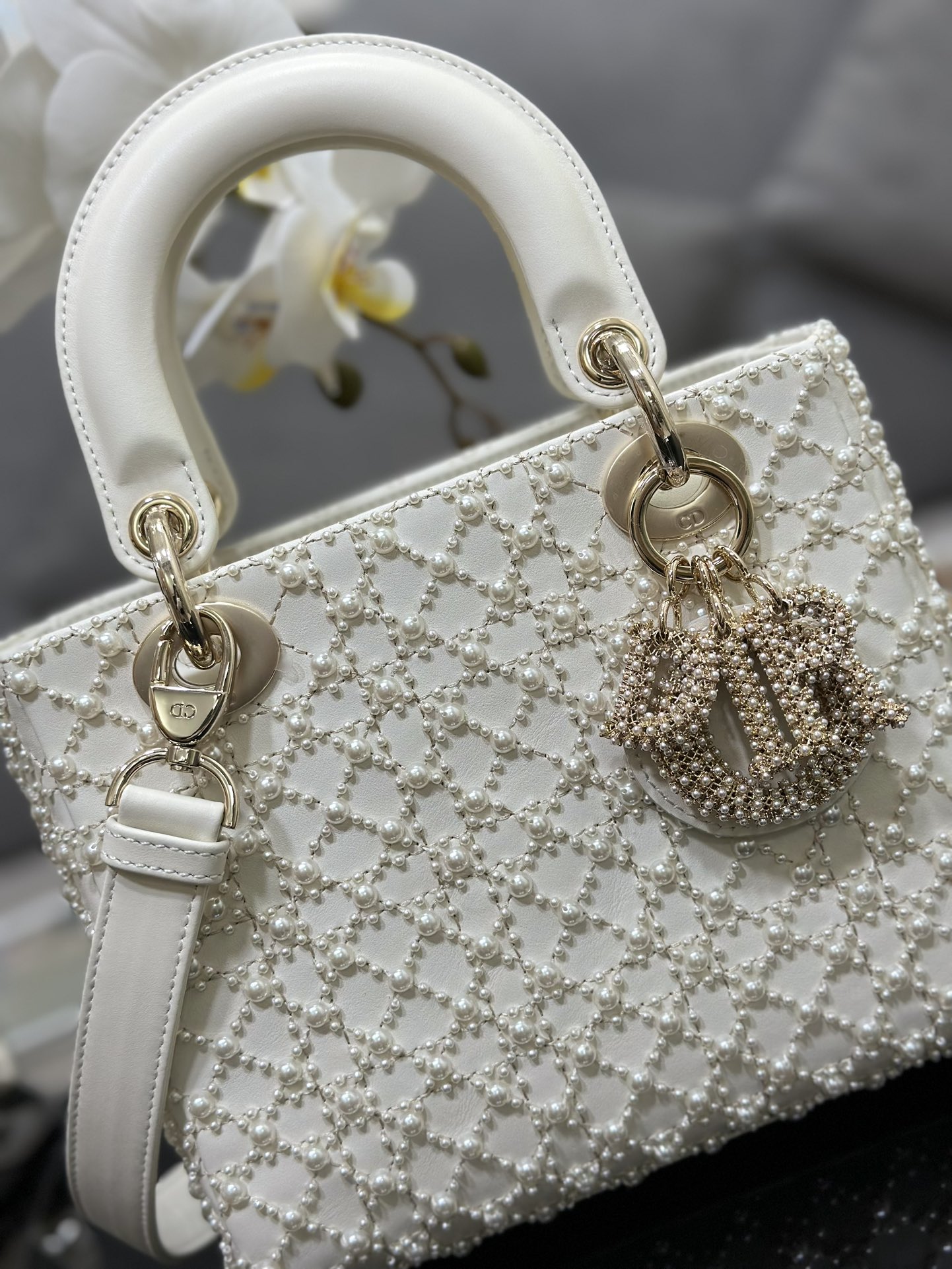 Replica Lady DIOR Bag with Four squares embroider half a pearl