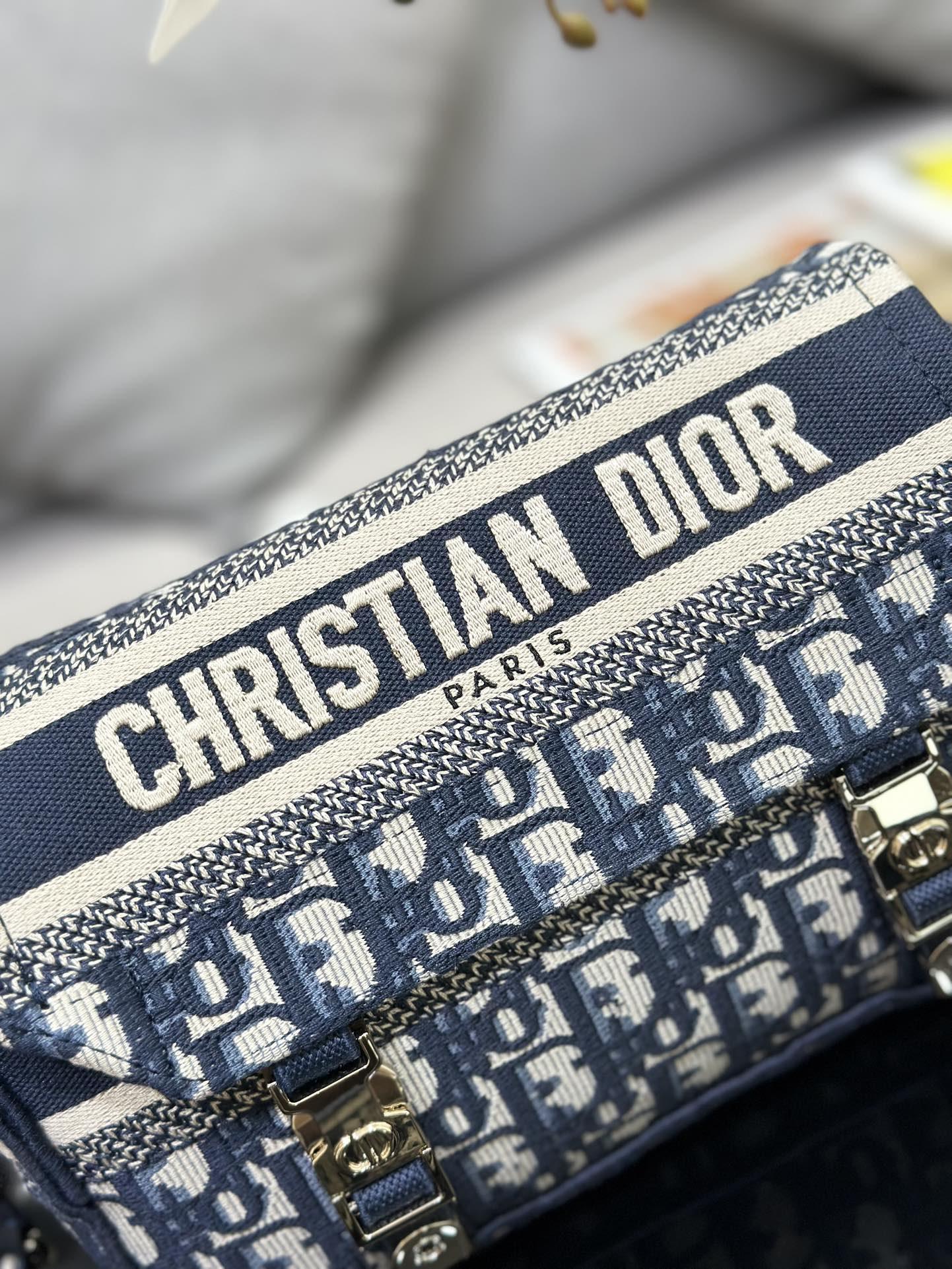 Replica DIOR - Medium Diorcamp Bag Blue Dior Oblique Embroidery - Women