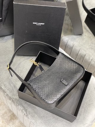 Replica YSL Le5A7 Bagr Handbags