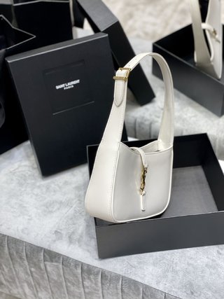 Replica YSL Le5A7 Bagr Handbags