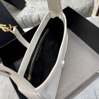 Replica YSL Le5A7 Bagr Handbags