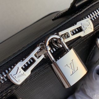 Replica Louis Vuitton Alma BB Handbags