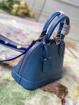 Replica Louis Vuitton Alma BB Handbags