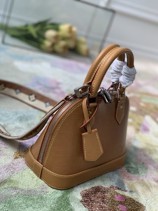 Replica Louis Vuitton Alma BB Handbags