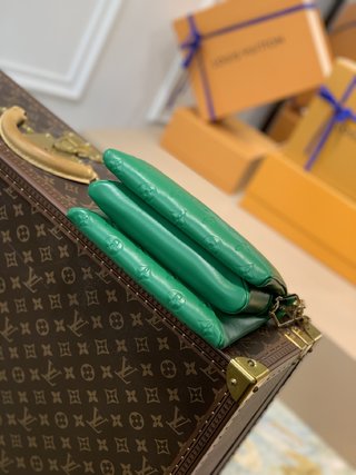 Replica Louis Vuitton Coussin BB Handbags