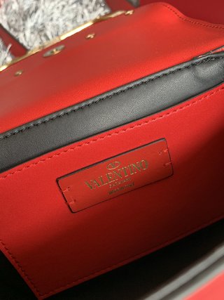 Replica Valentino Garavani Supervee Handbags