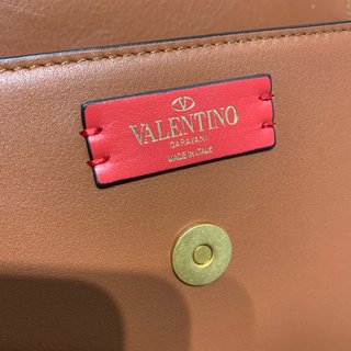 Replica Valentino Garavani Supervee Handbags