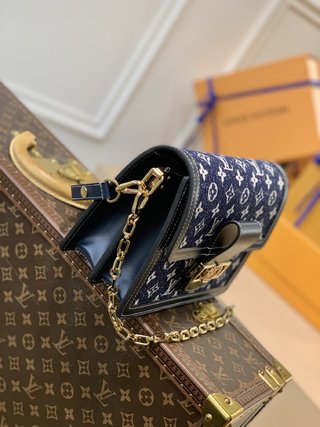 Replica Louis Vuitton Dauphine Handbags