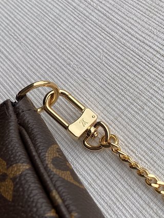 Replica Louis Vuitton  MINI POCHETTE ACCESSORIES Handbags