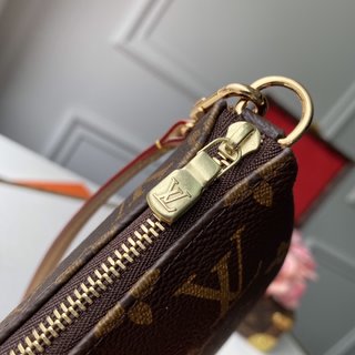 Replica Louis Vuitton Pochettep Accessories Mila Handbags