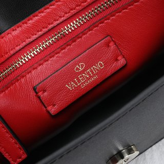 Replica Valentino Garavani Vcase Handbags