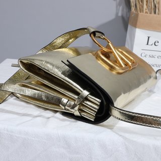 Replica Valentino Garavani Vring Handbags