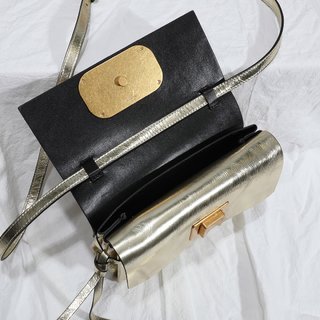 Replica Valentino Garavani Vring Handbags